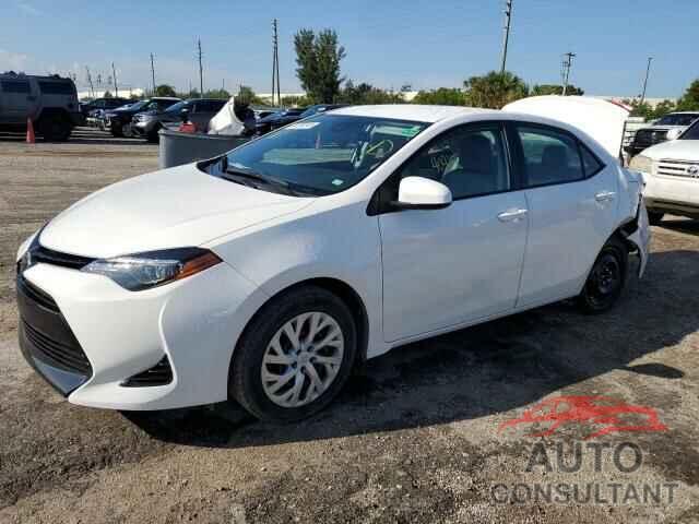 TOYOTA COROLLA 2018 - 5YFBURHE5JP853678