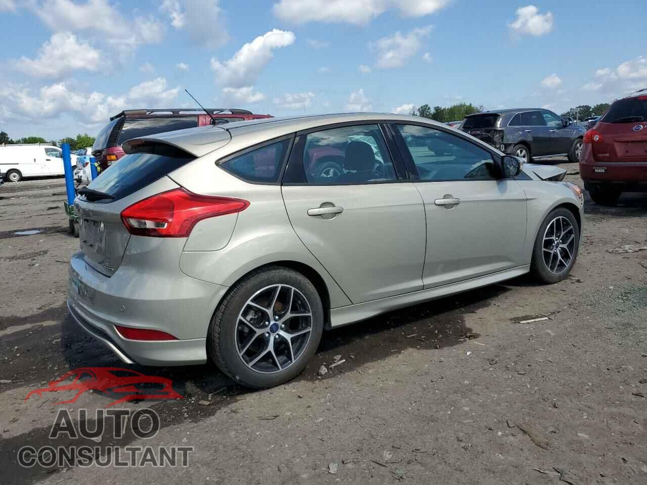 FORD FOCUS 2016 - 1FADP3K28GL209305