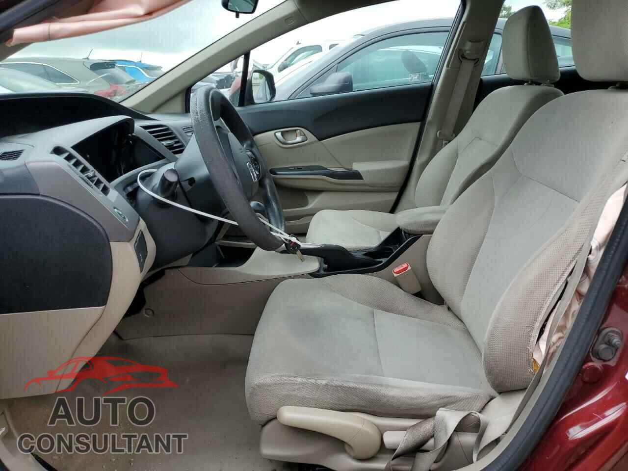 HONDA CIVIC 2012 - 2HGFB2F50CH606824