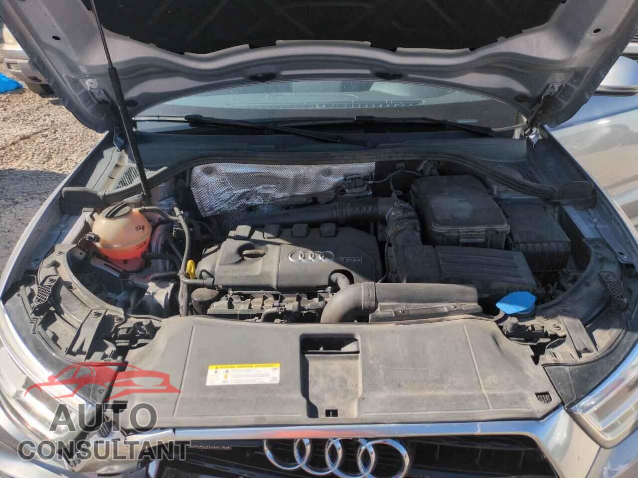 AUDI Q3 2017 - WA1GCCFS0HR001375