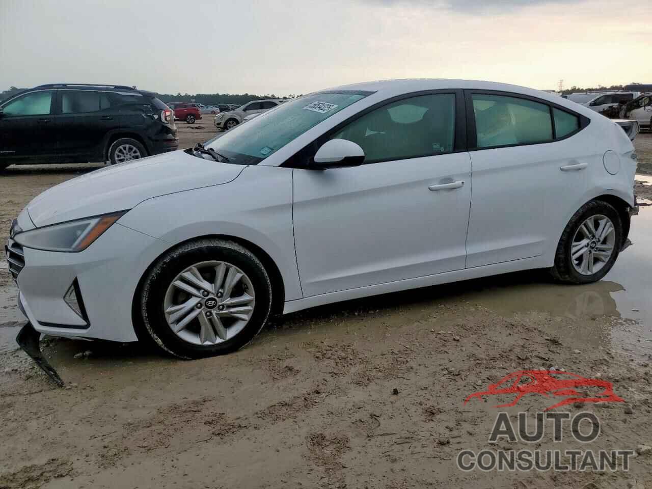 HYUNDAI ELANTRA 2020 - 5NPD84LF8LH539040