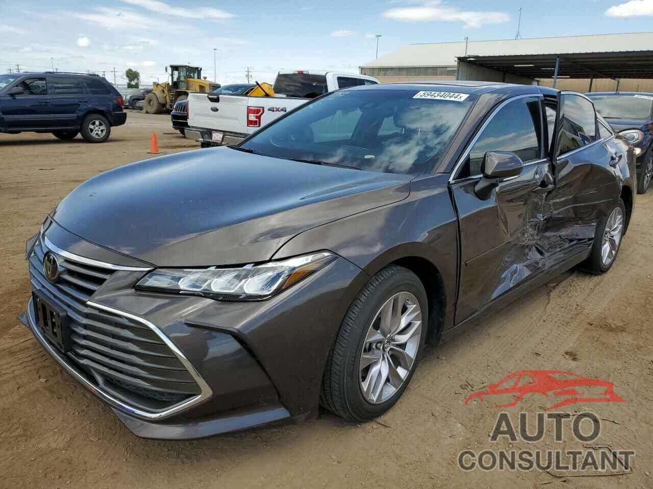 TOYOTA AVALON 2019 - 4T1BZ1FB6KU001996