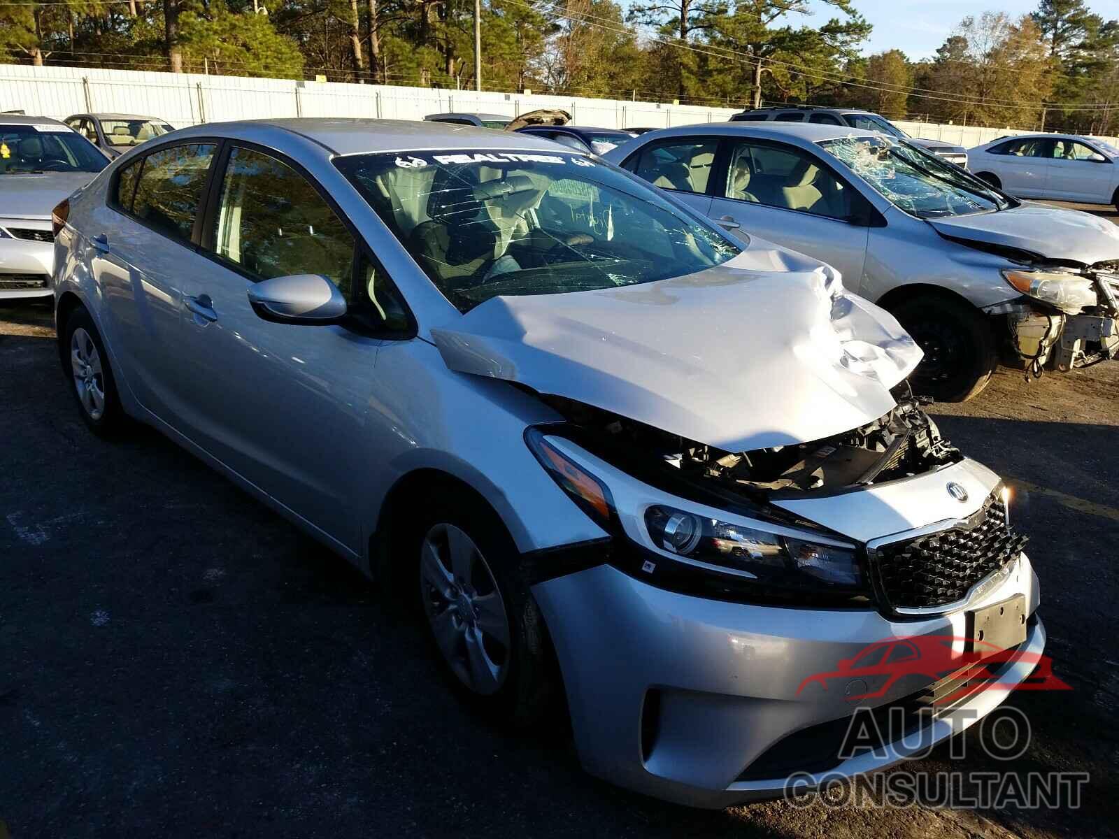 KIA FORTE 2017 - 3KPFK4A75HE130009