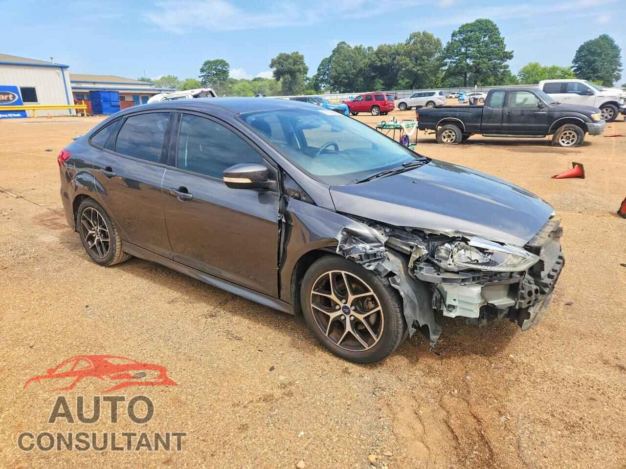 FORD FOCUS 2015 - 1FADP3F20FL268793