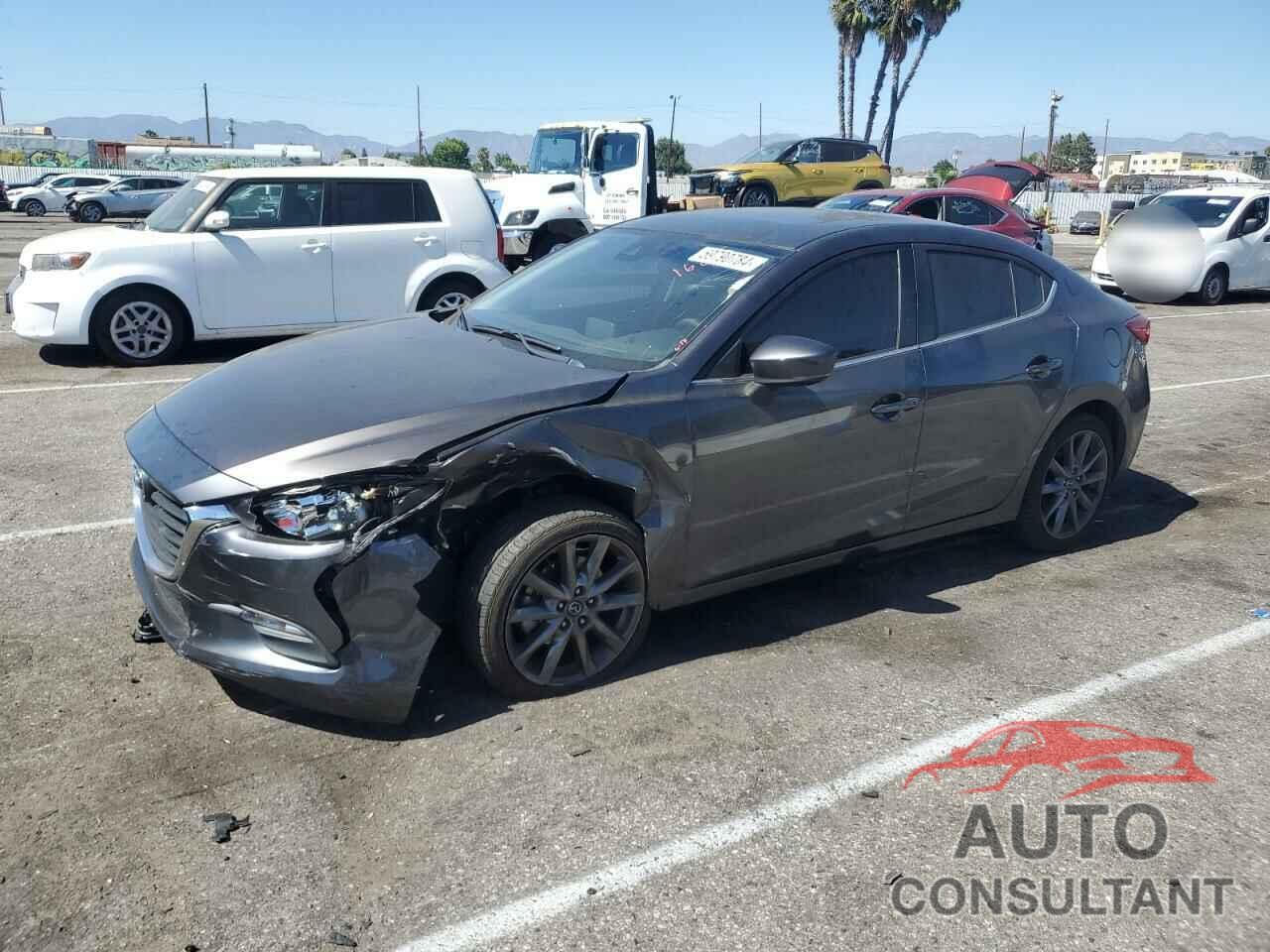 MAZDA 3 2018 - 3MZBN1V32JM271625