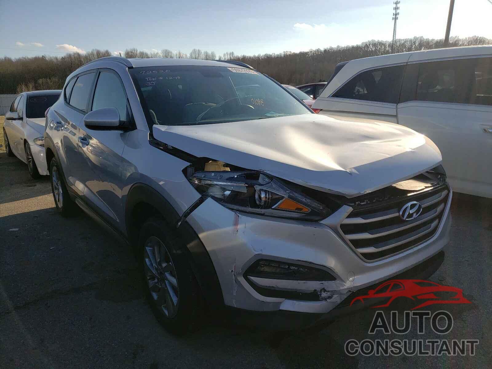 HYUNDAI TUCSON 2017 - KM8J3CA44HU346891