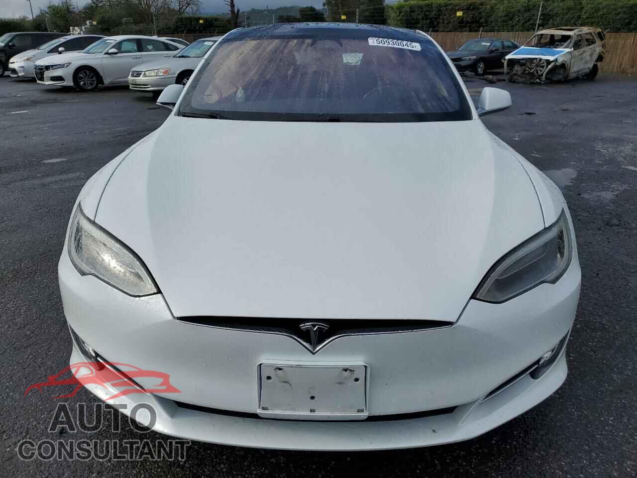 TESLA MODEL S 2018 - 5YJSA1E28JF246996
