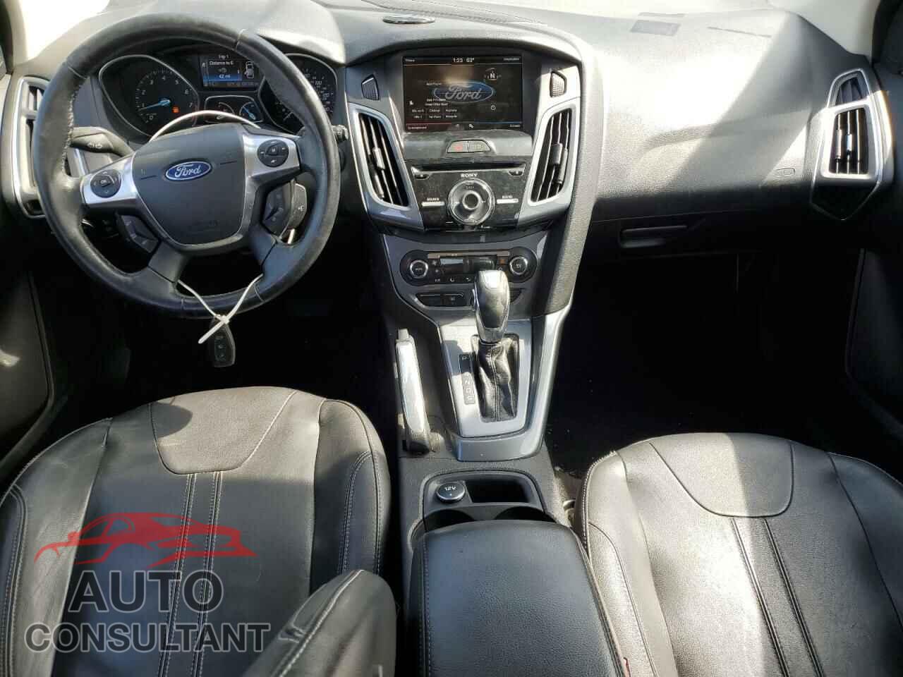 FORD FOCUS 2012 - 1FAHP3N23CL262467