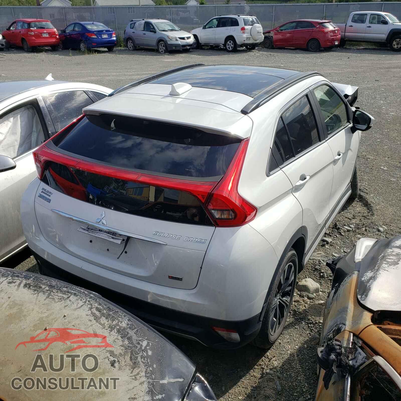 MITSUBISHI ECLIPSE 2018 - JA4AT4AAXJZ617469
