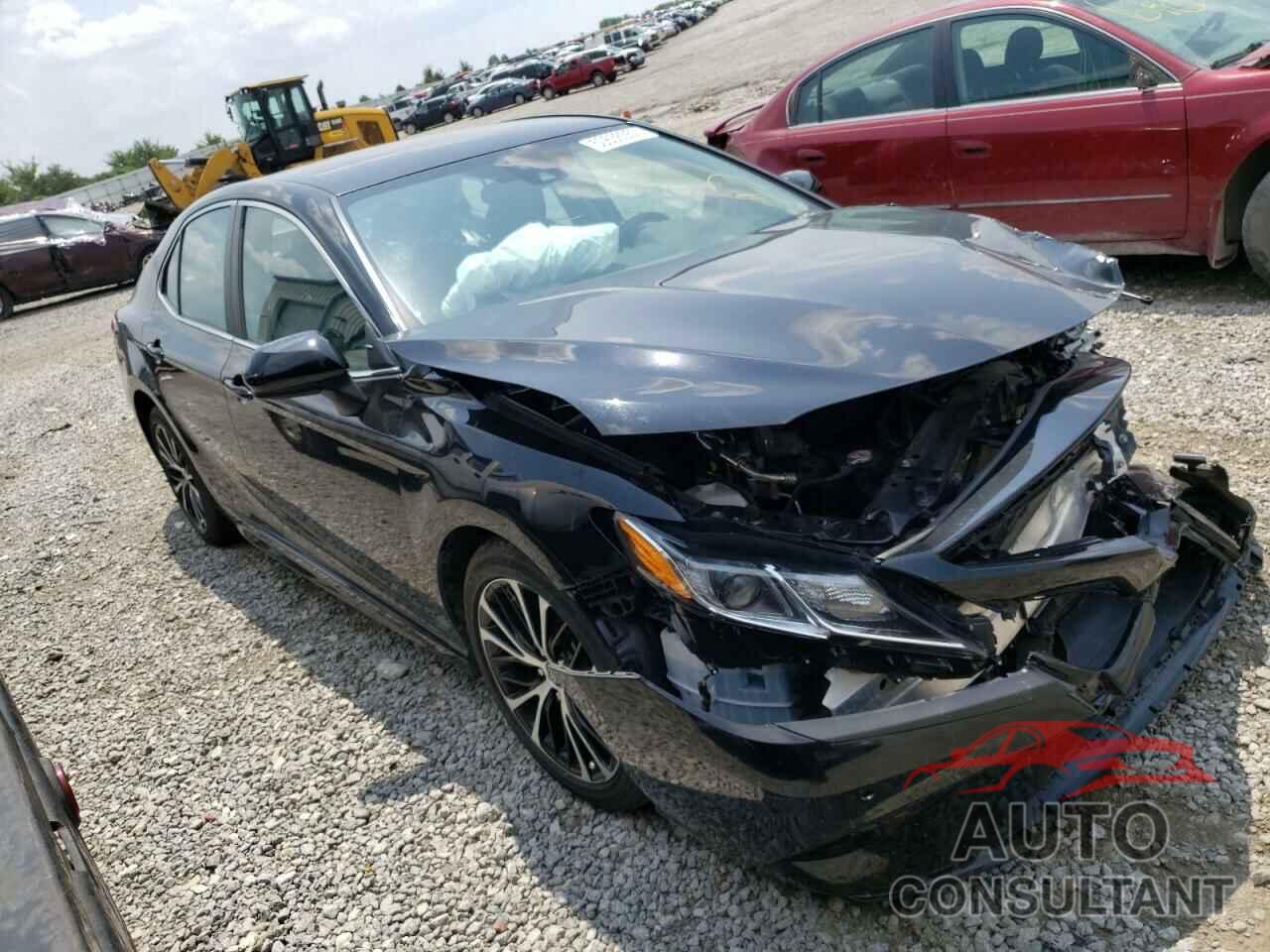 TOYOTA CAMRY 2019 - 4T1B11HK2KU256147
