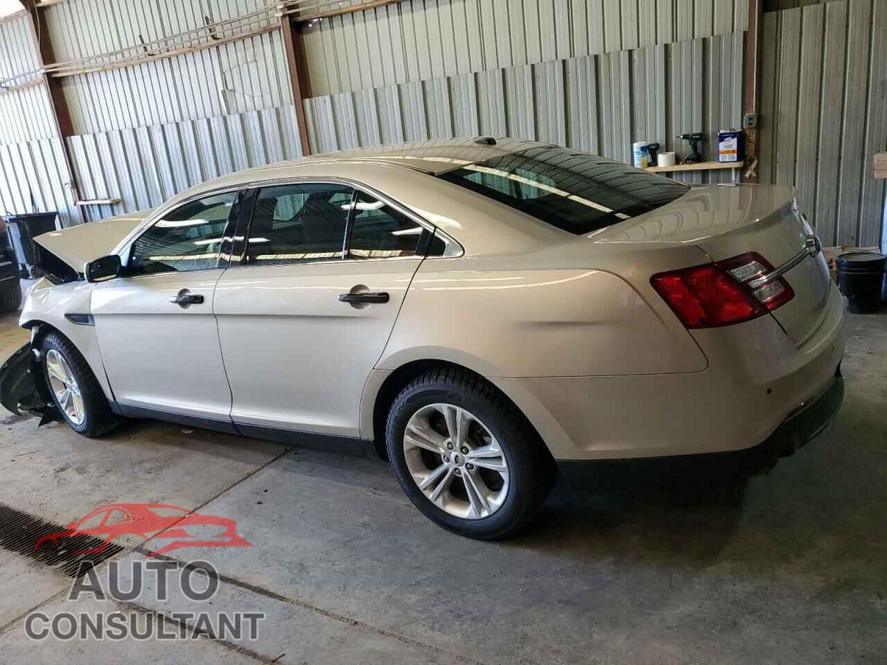 FORD TAURUS 2018 - 1FAHP2L83JG123706