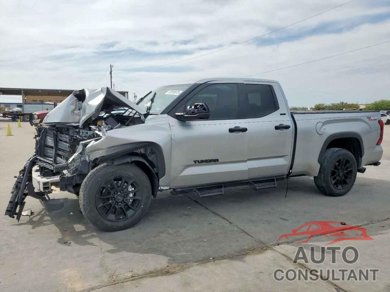 TOYOTA TUNDRA 2023 - 5TFLA5DAXPX063117
