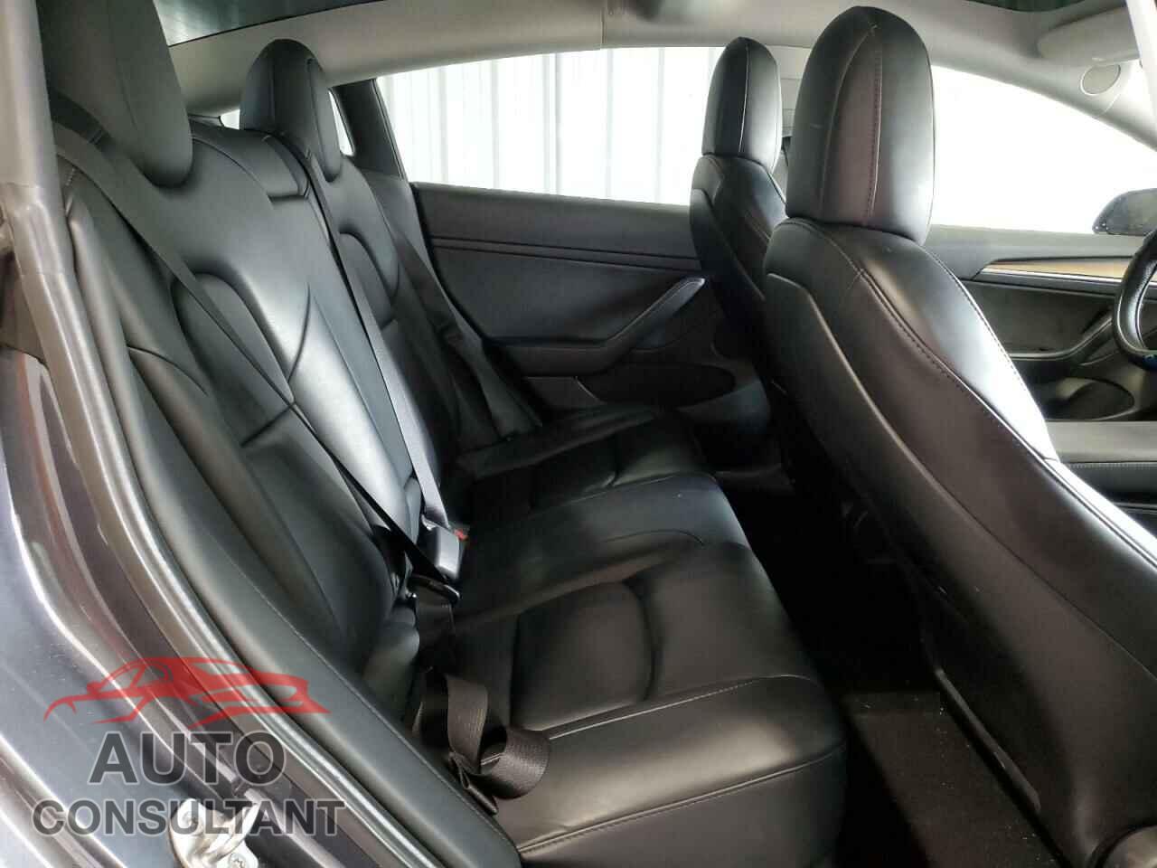 TESLA MODEL 3 2022 - 5YJ3E1EA3NF188947