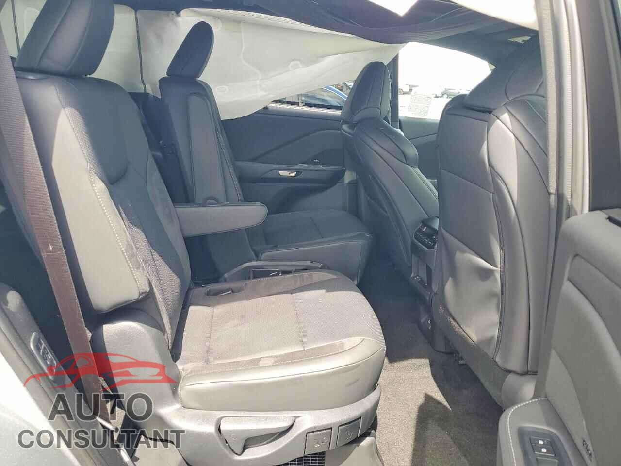 LEXUS UNKNOWN 2026 - 5TDABAB61TS021902