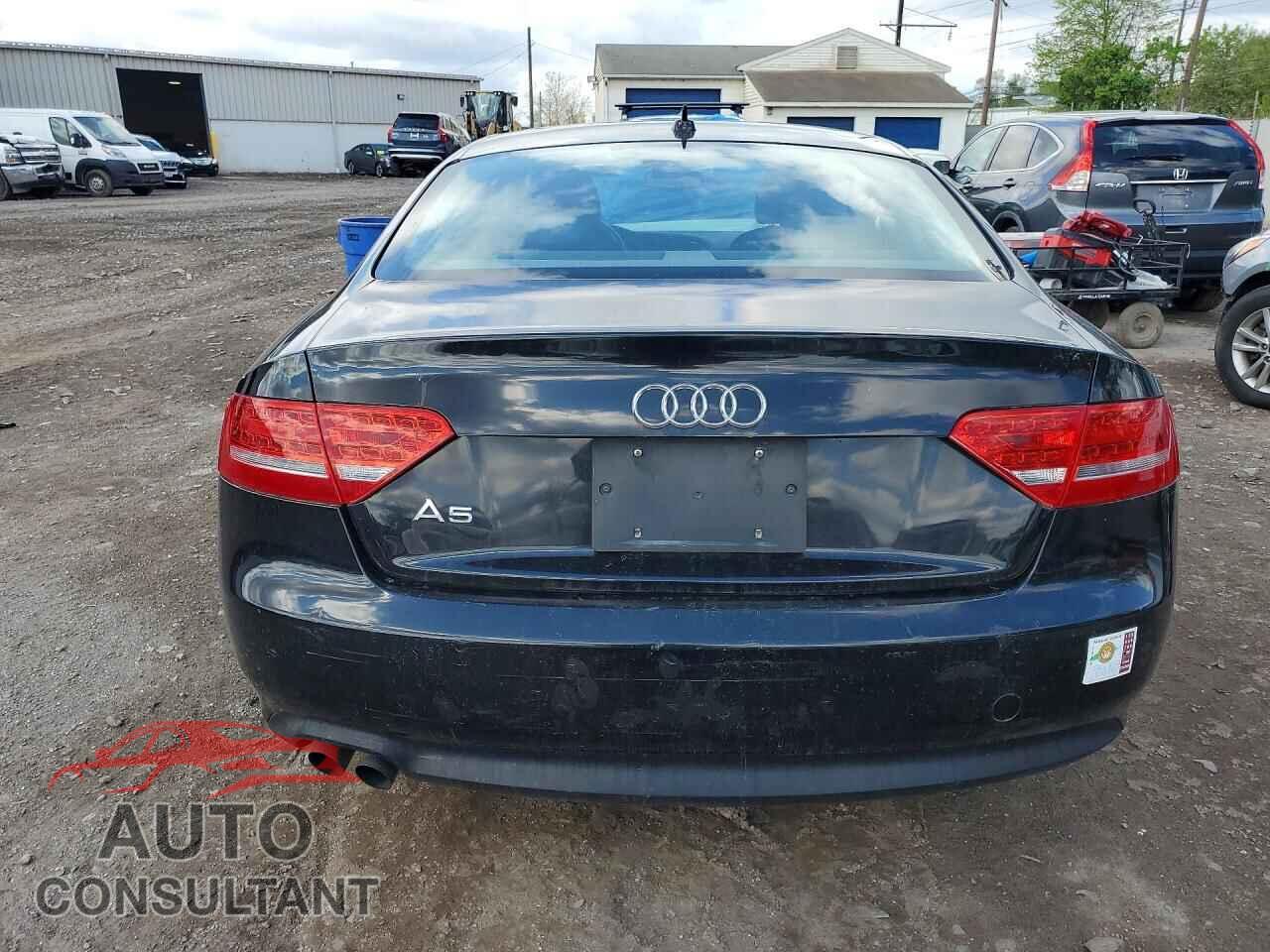 AUDI A5 2011 - WAULFAFR6BA008556