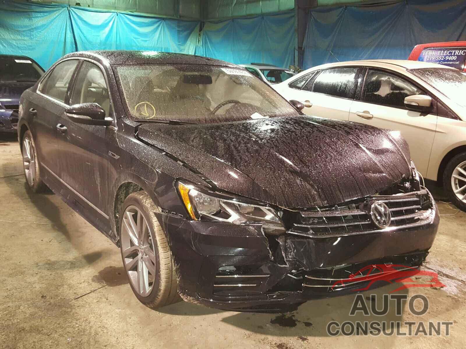 VOLKSWAGEN PASSAT 2017 - 1VWDT7A30HC044128