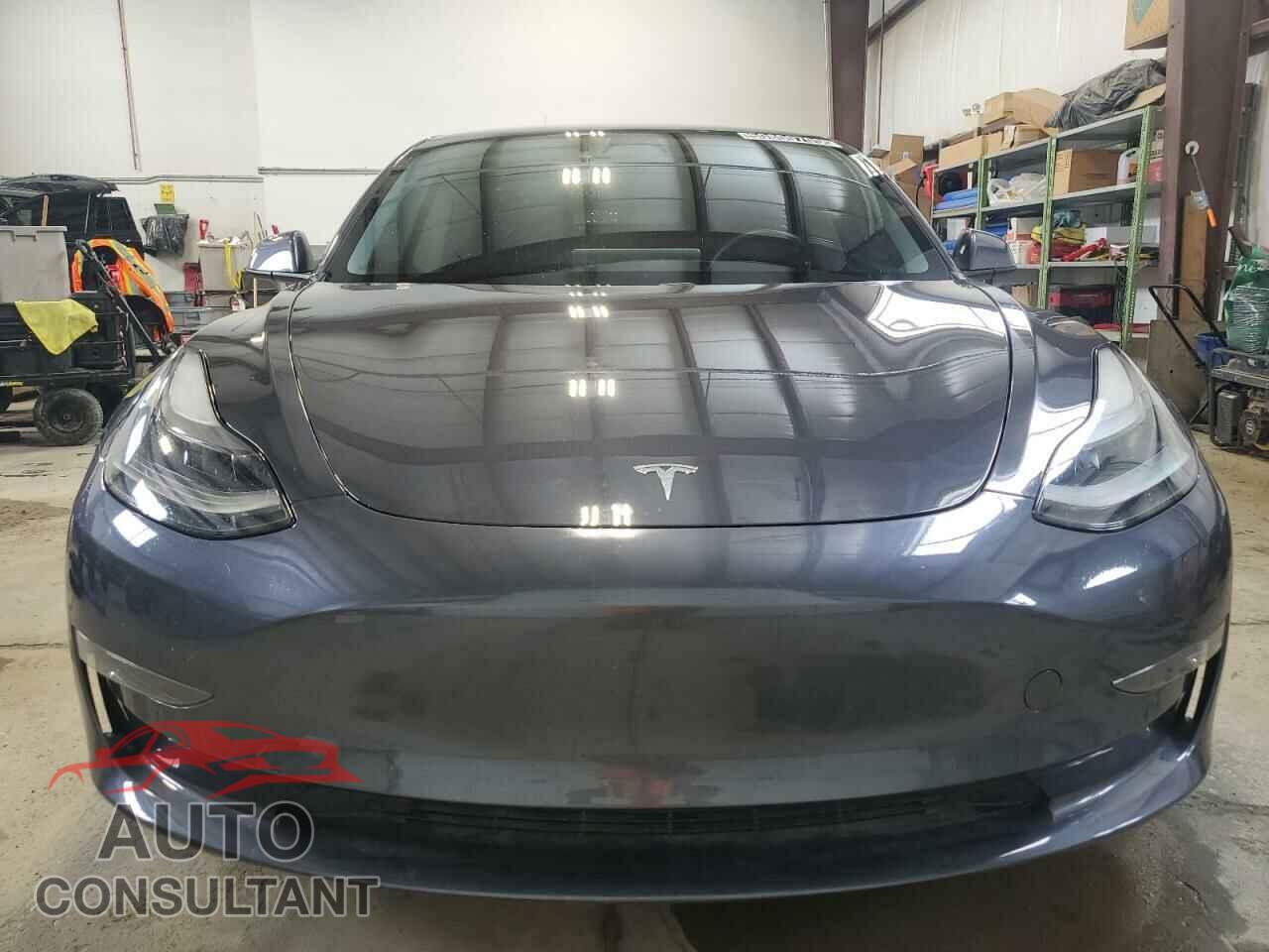 TESLA MODEL 3 2021 - 5YJ3E1EC7MF063403