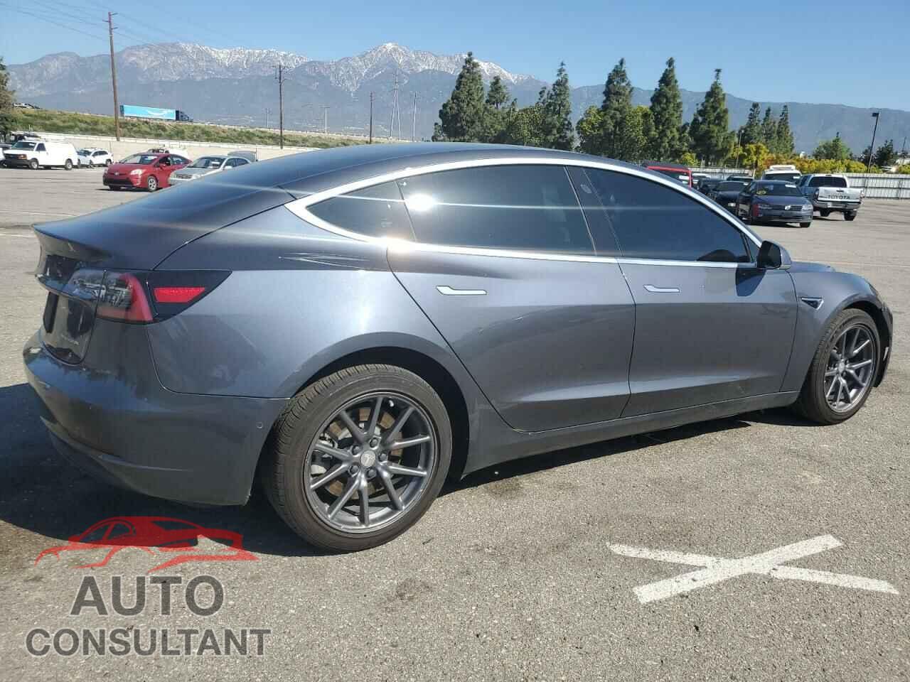 TESLA MODEL 3 2020 - 5YJ3E1EB8LF649601