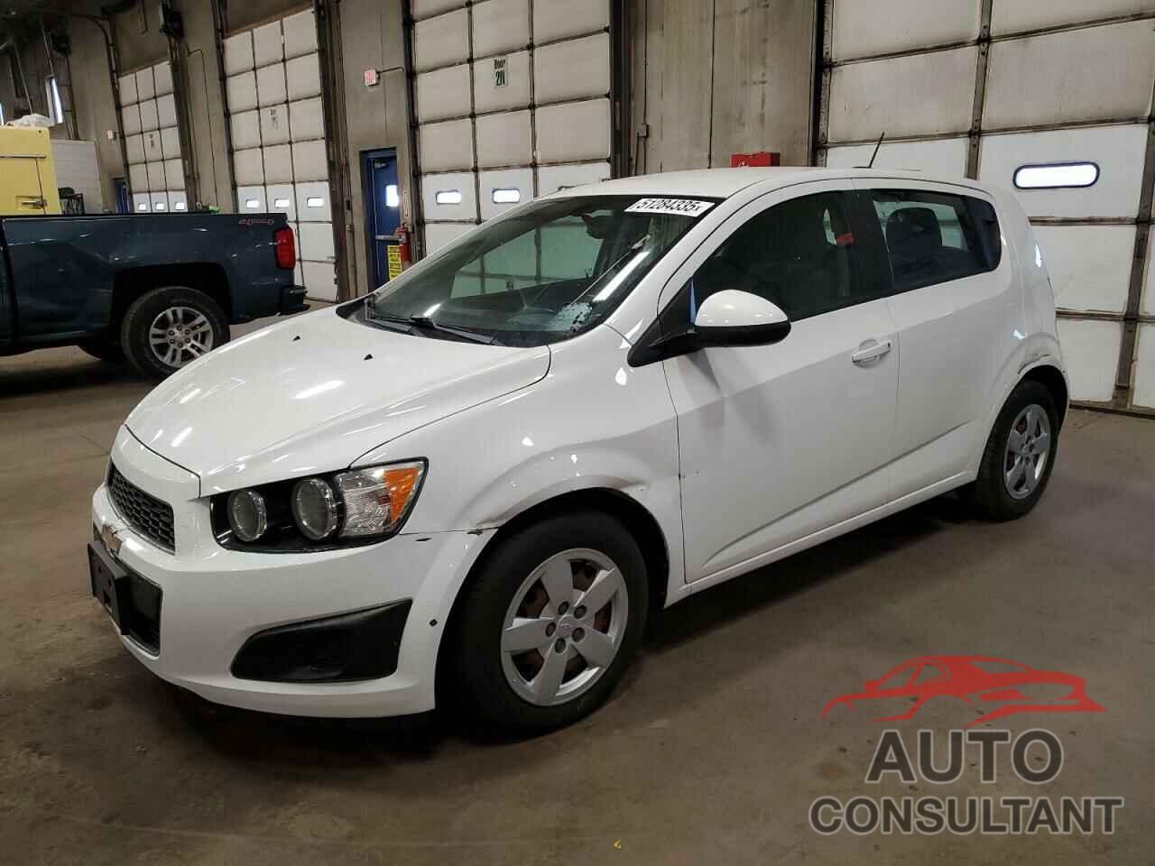 CHEVROLET SONIC 2016 - 1G1JA6SH1G4167180