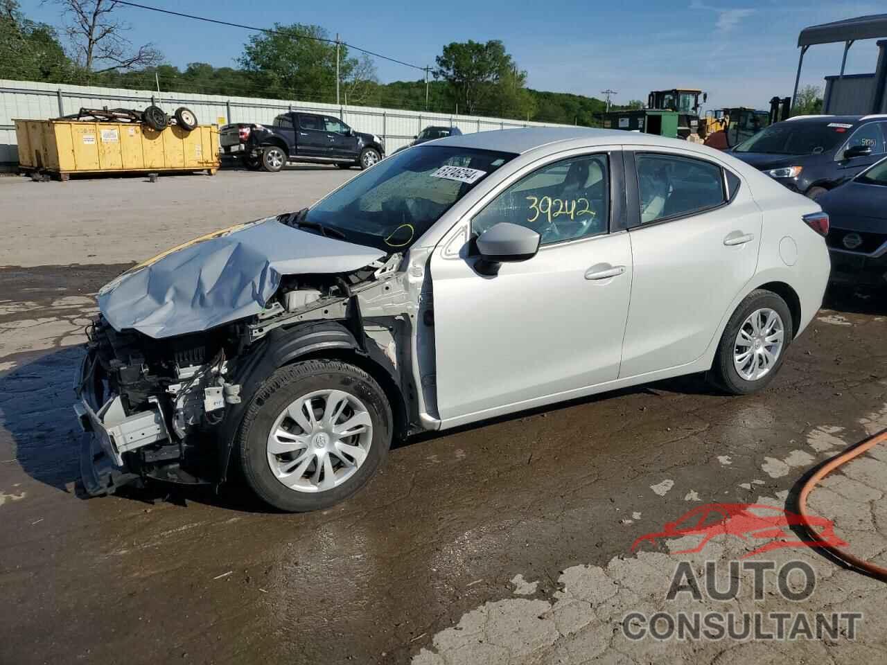 TOYOTA YARIS 2019 - 3MYDLBYV3KY513998