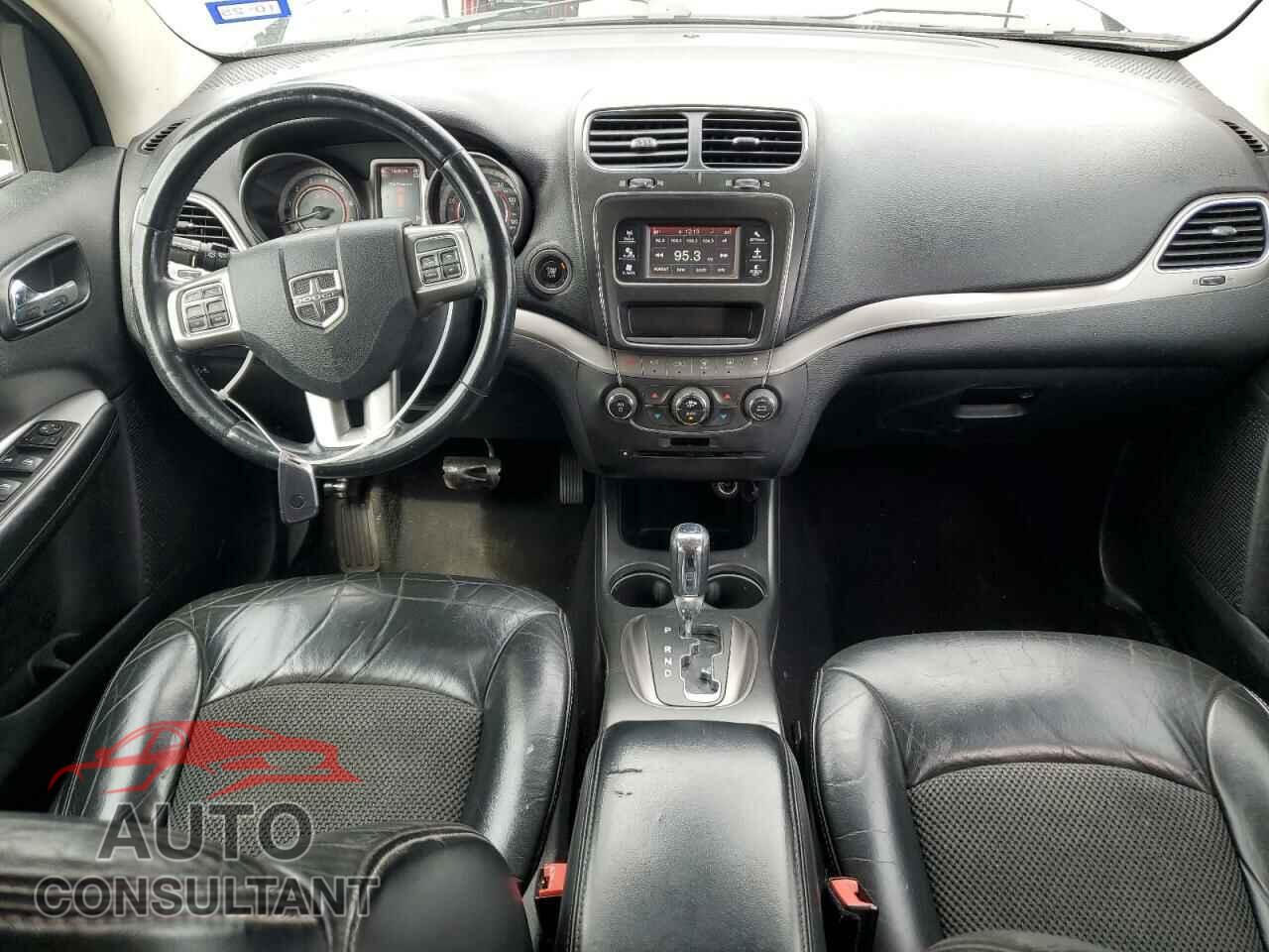 DODGE JOURNEY 2015 - 3C4PDCGB2FT641223