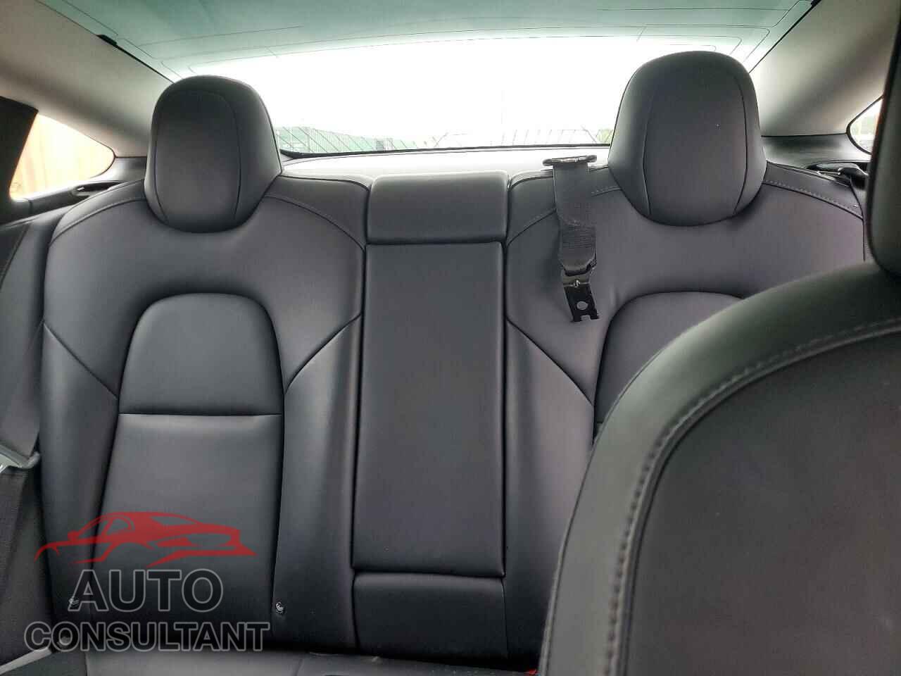 TESLA MODEL 3 2018 - 5YJ3E1EA7JF161809