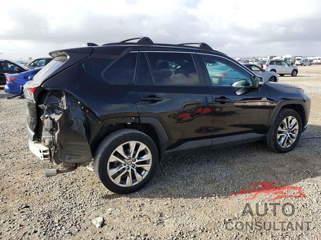 TOYOTA RAV4 2021 - 2T3C1RFV4MC117102