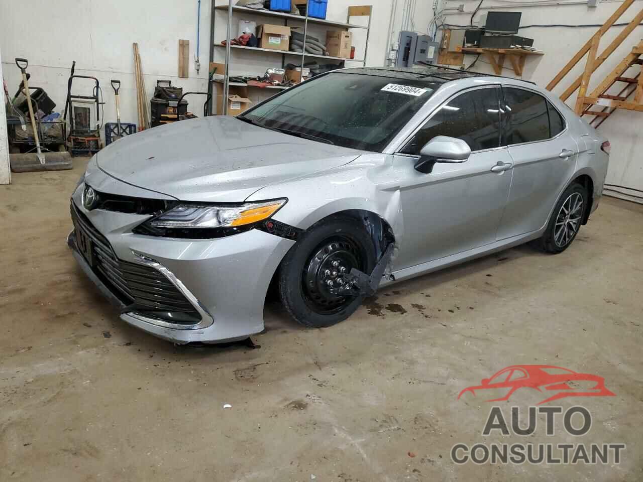 TOYOTA CAMRY 2024 - 4T1F11BKXRU113368