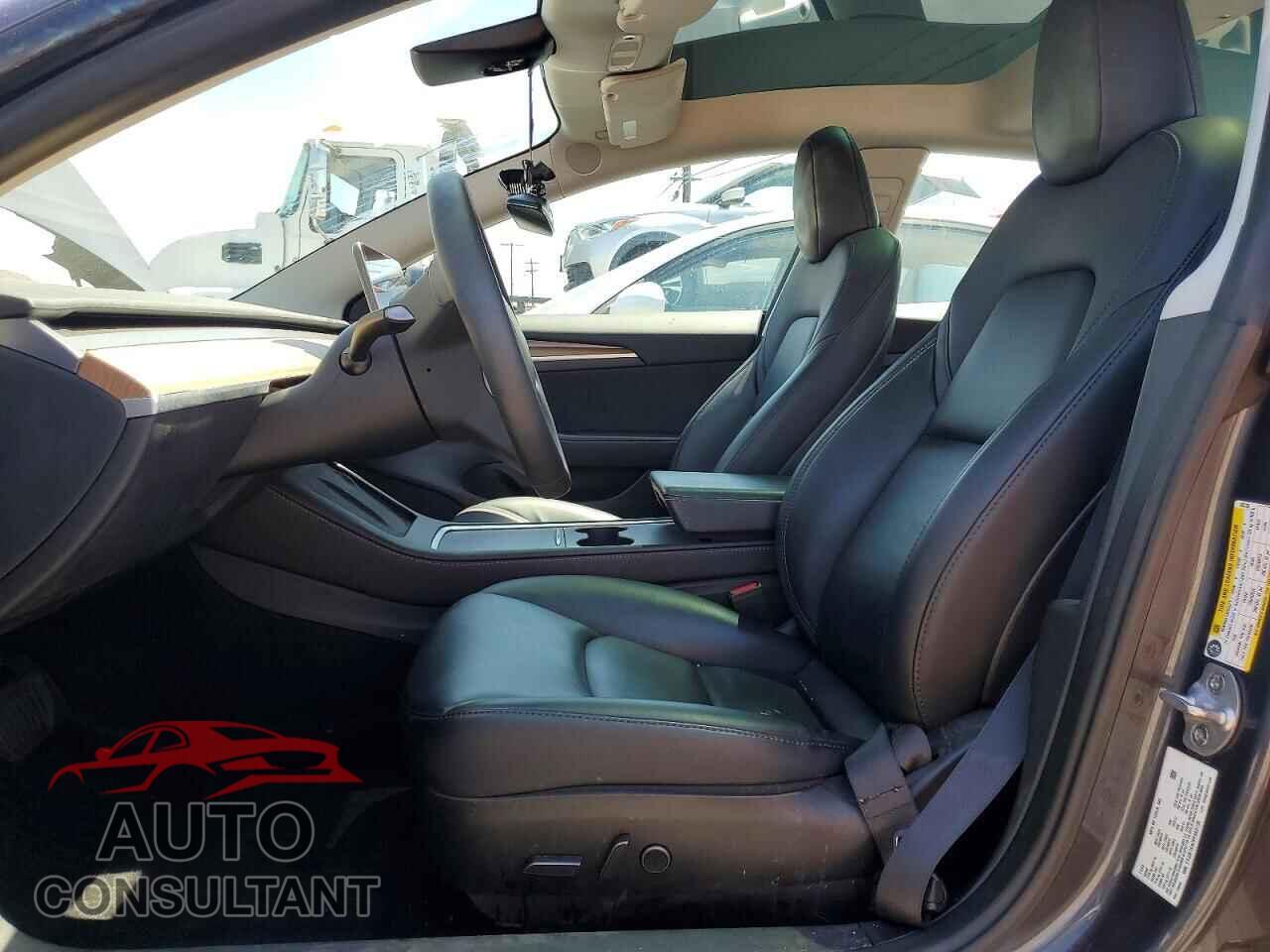 TESLA MODEL 3 2023 - 5YJ3E1EA7PF683736