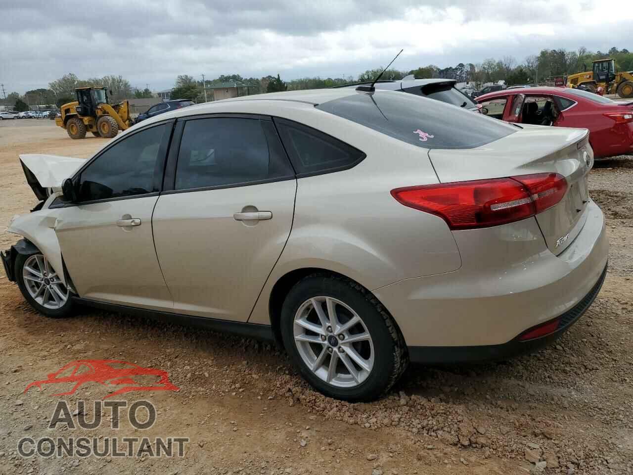 FORD FOCUS 2017 - 1FADP3F21HL327384
