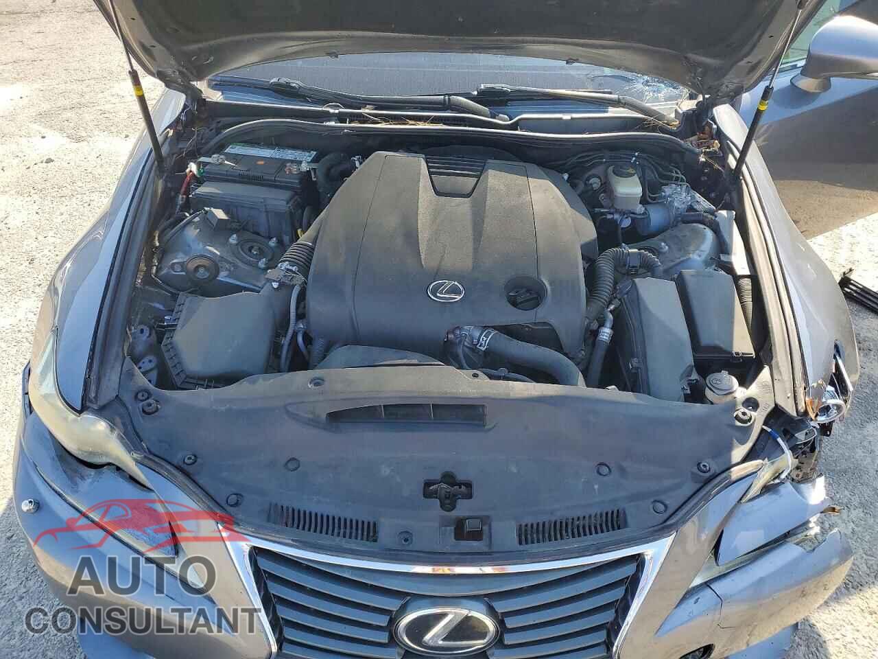 LEXUS IS 2014 - JTHCF1D28E5007171