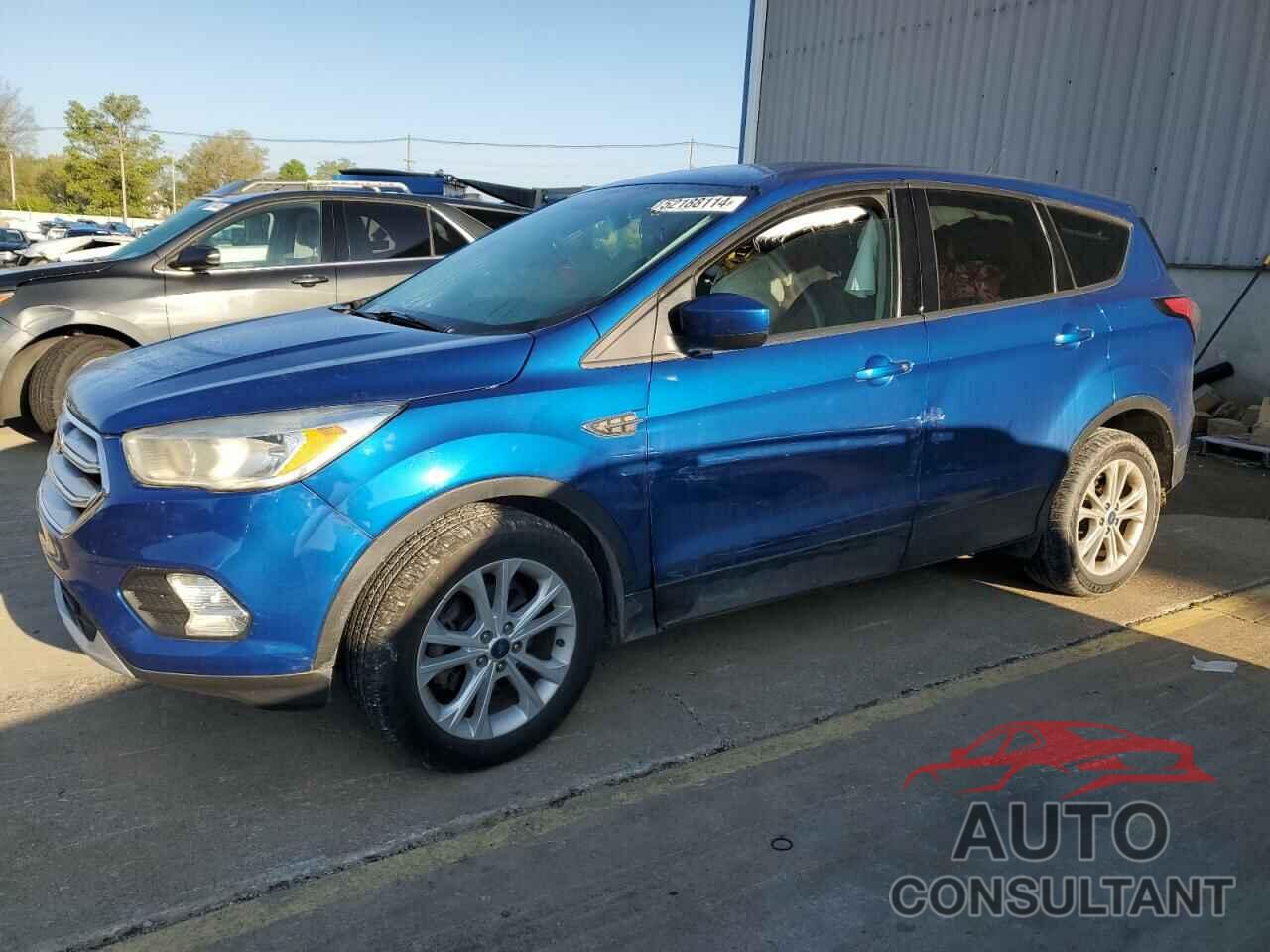 FORD ESCAPE 2017 - 1FMCU0GD1HUD27579