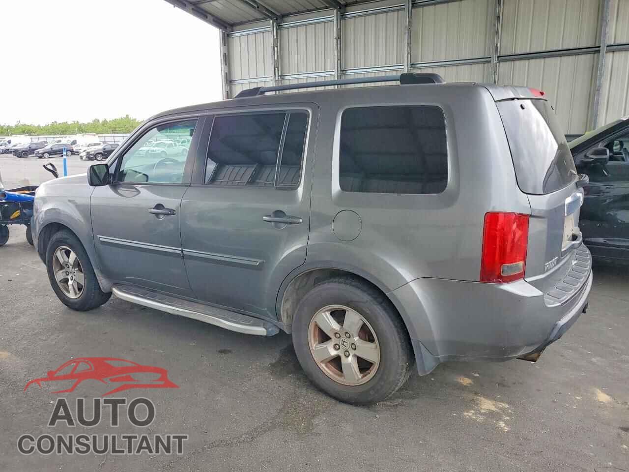 HONDA PILOT 2009 - 5FNYF38679B026427