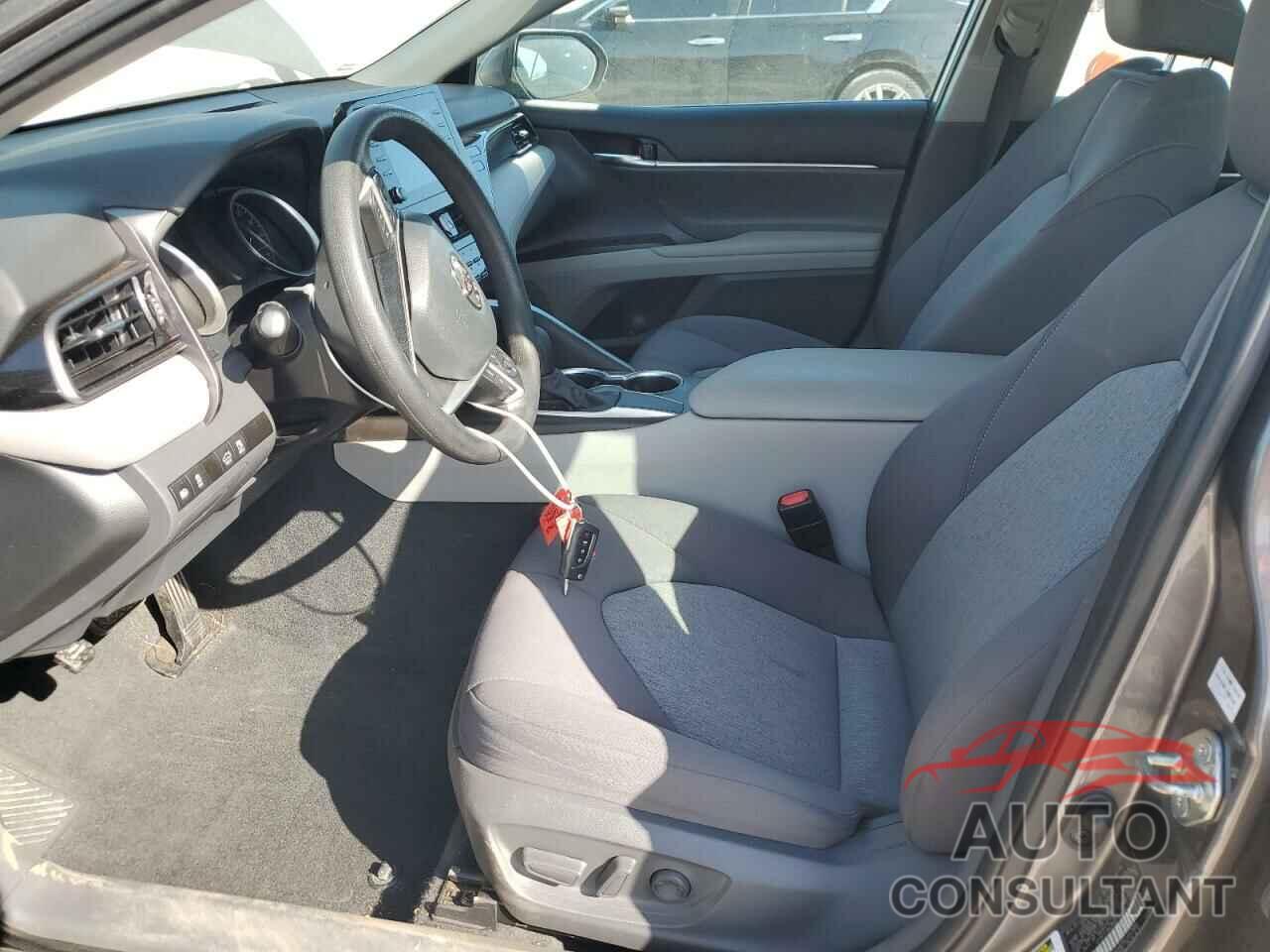 TOYOTA CAMRY 2021 - 4T1C11AK3MU517450