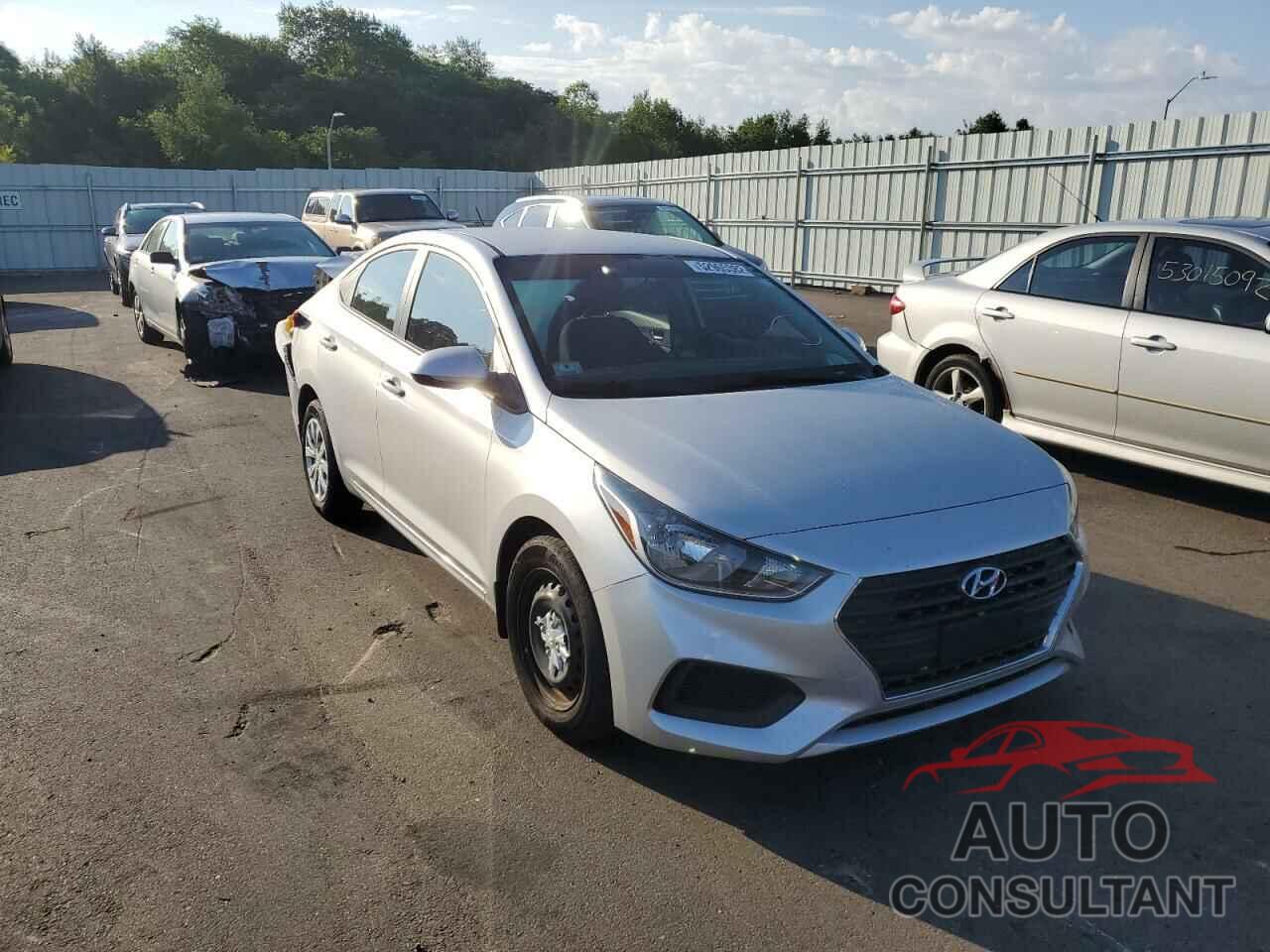 HYUNDAI ACCENT 2018 - 3KPC24A35JE033205