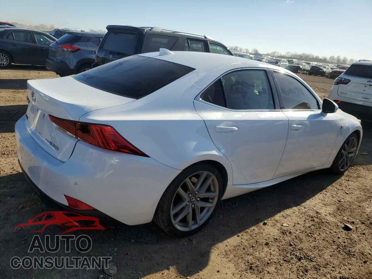 LEXUS IS 2018 - JTHC81D26J5033191