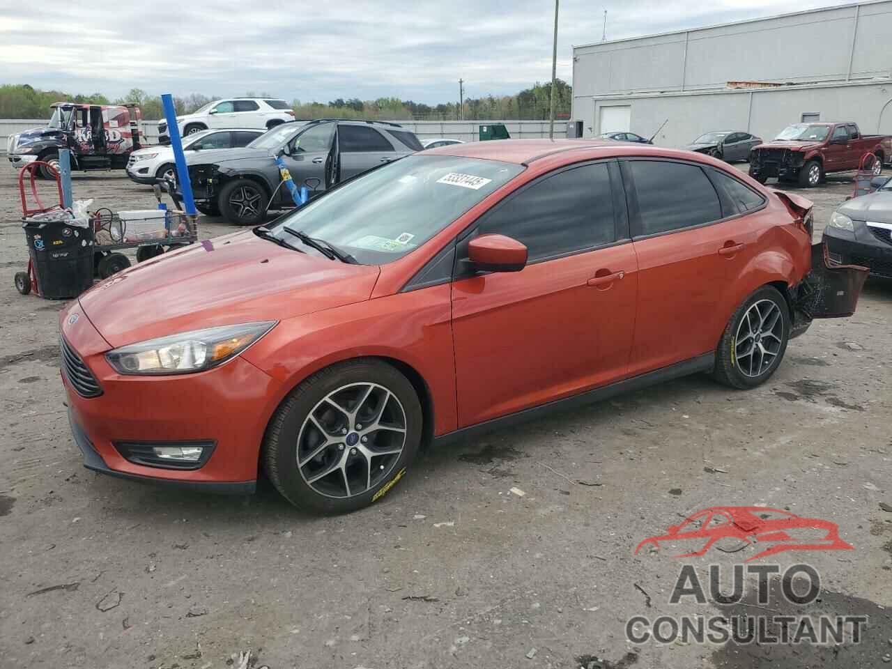 FORD FOCUS 2018 - 1FADP3F26JL308996