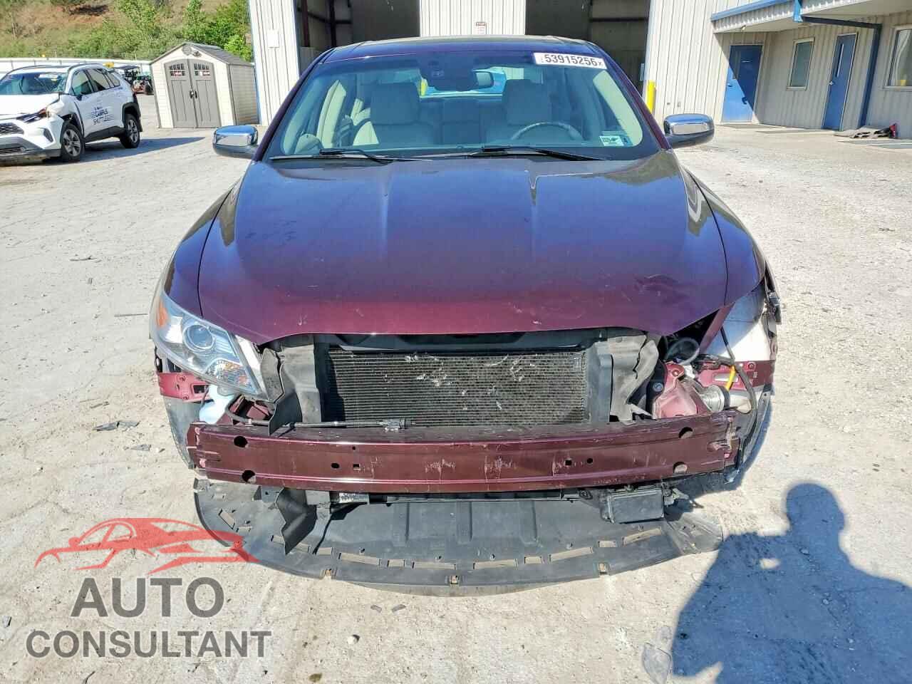 FORD TAURUS 2011 - 1FAHP2FW2BG174464