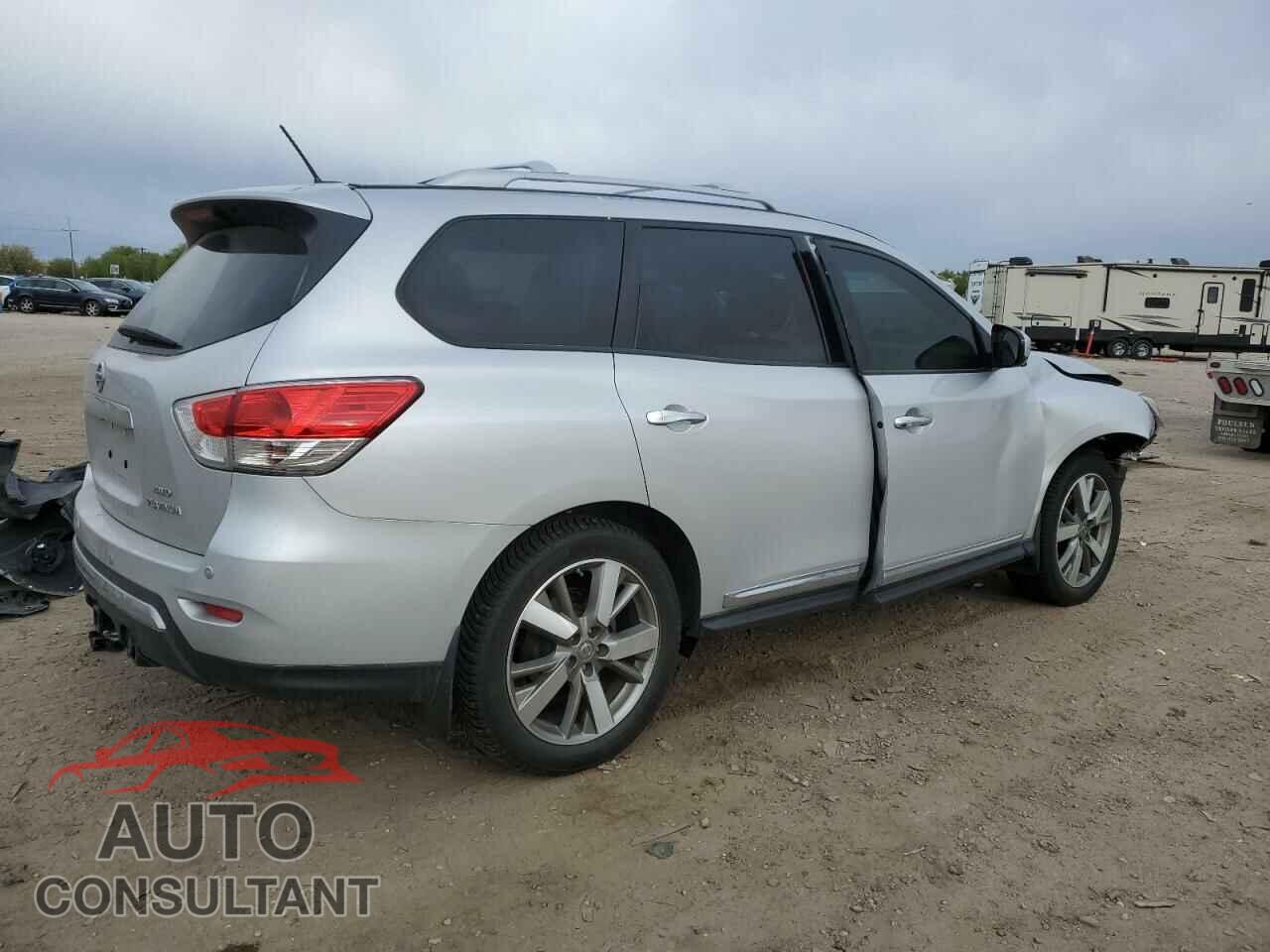NISSAN PATHFINDER 2015 - 5N1AR2MM7FC608068