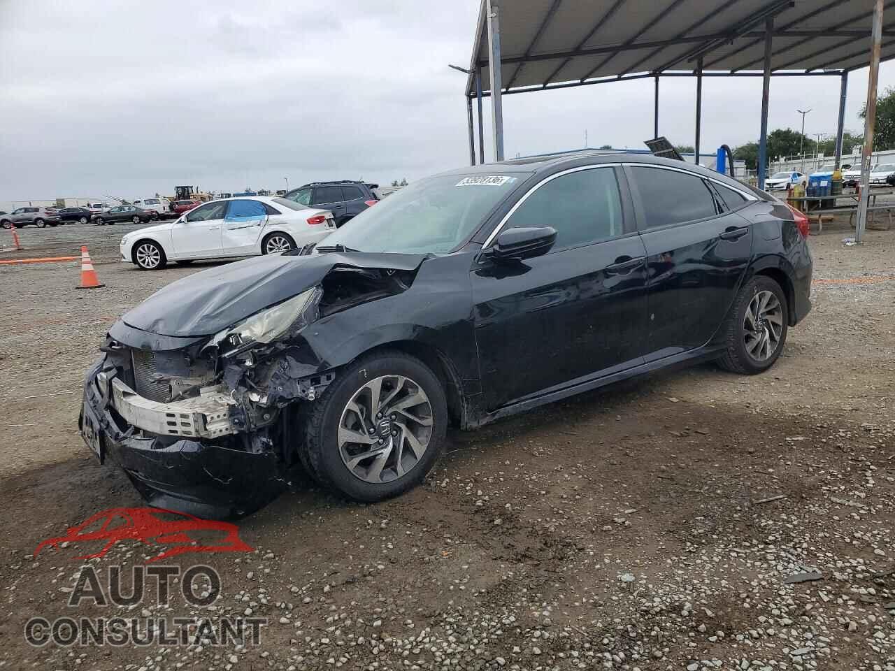 HONDA CIVIC 2018 - 2HGFC2F77JH510779