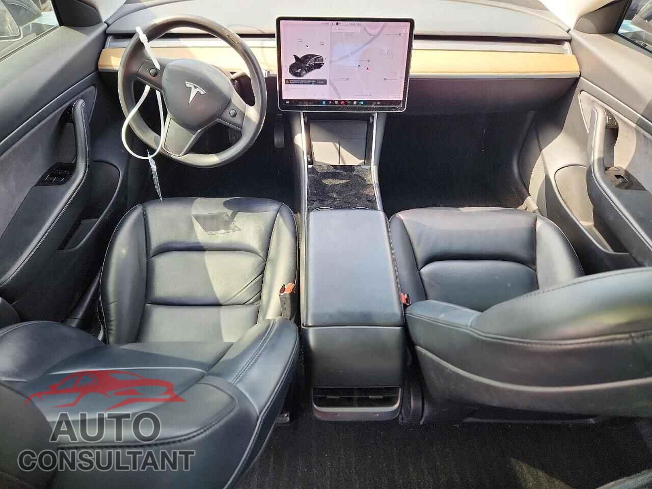 TESLA MODEL 3 2020 - 5YJ3E1EA5LF802247