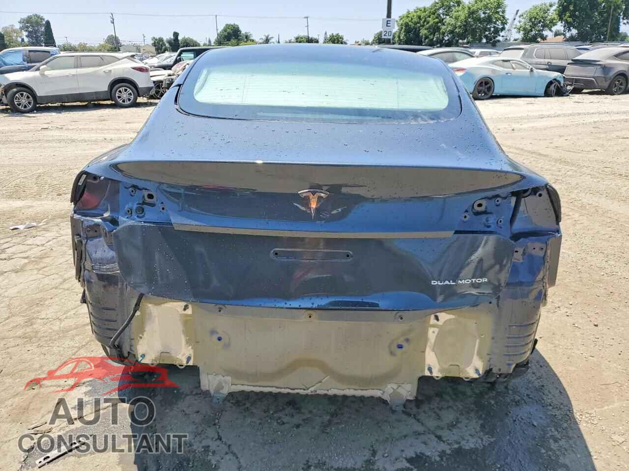 TESLA MODEL 3 2024 - 5YJ3E1EB0RF812475