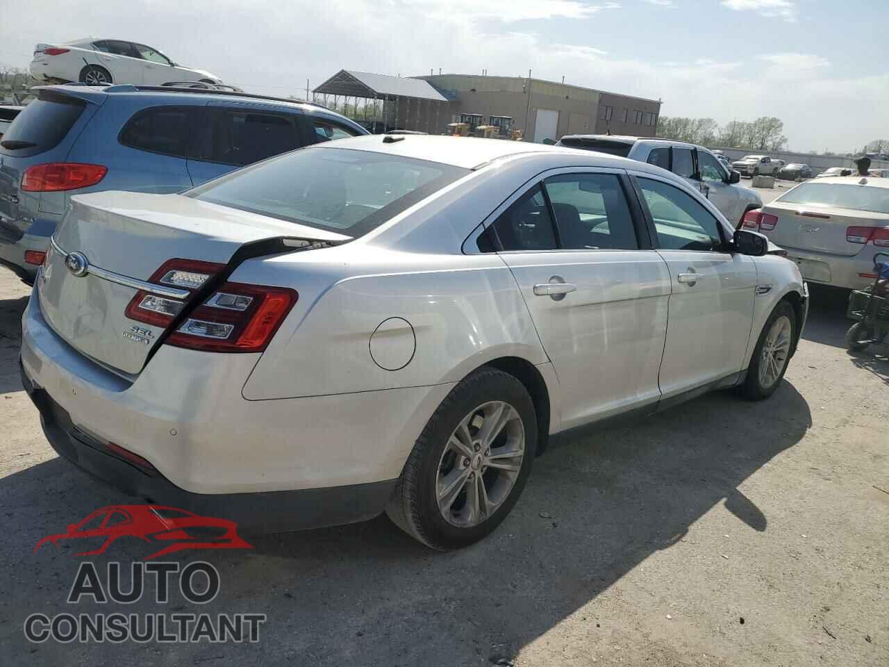 FORD TAURUS 2013 - 1FAHP2E89DG222810