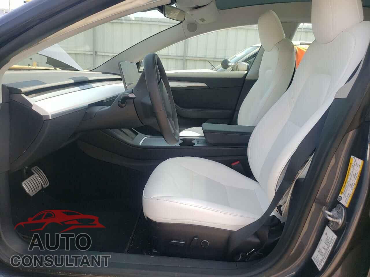 TESLA MODEL 3 2023 - 5YJ3E1EC0PF395462