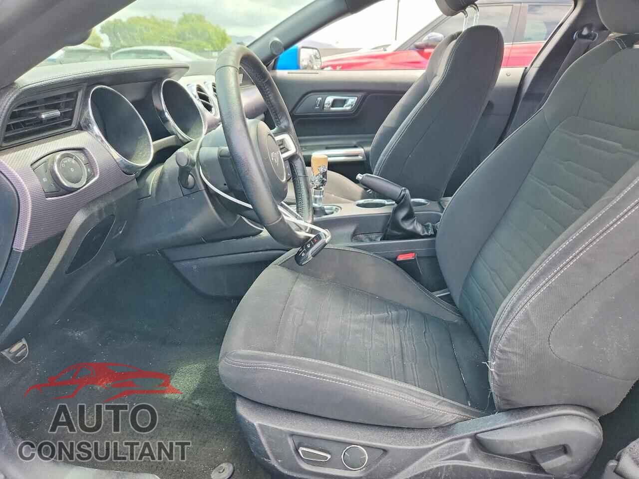 FORD MUSTANG 2017 - 1FA6P8CF0H5257149