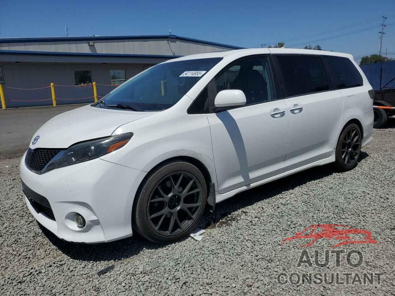 TOYOTA SIENNA 2015 - 5TDXK3DC6FS656949