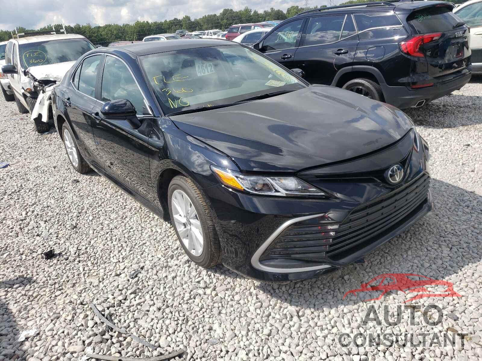 TOYOTA CAMRY 2021 - 4T1C11AK9MU605919