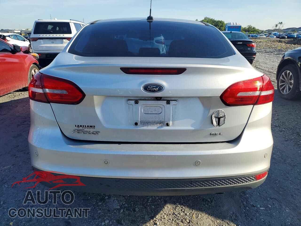 FORD FOCUS 2017 - 1FADP3H21HL248505