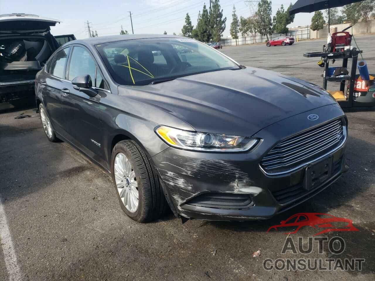 FORD FUSION 2016 - 3FA6P0LU5GR281409