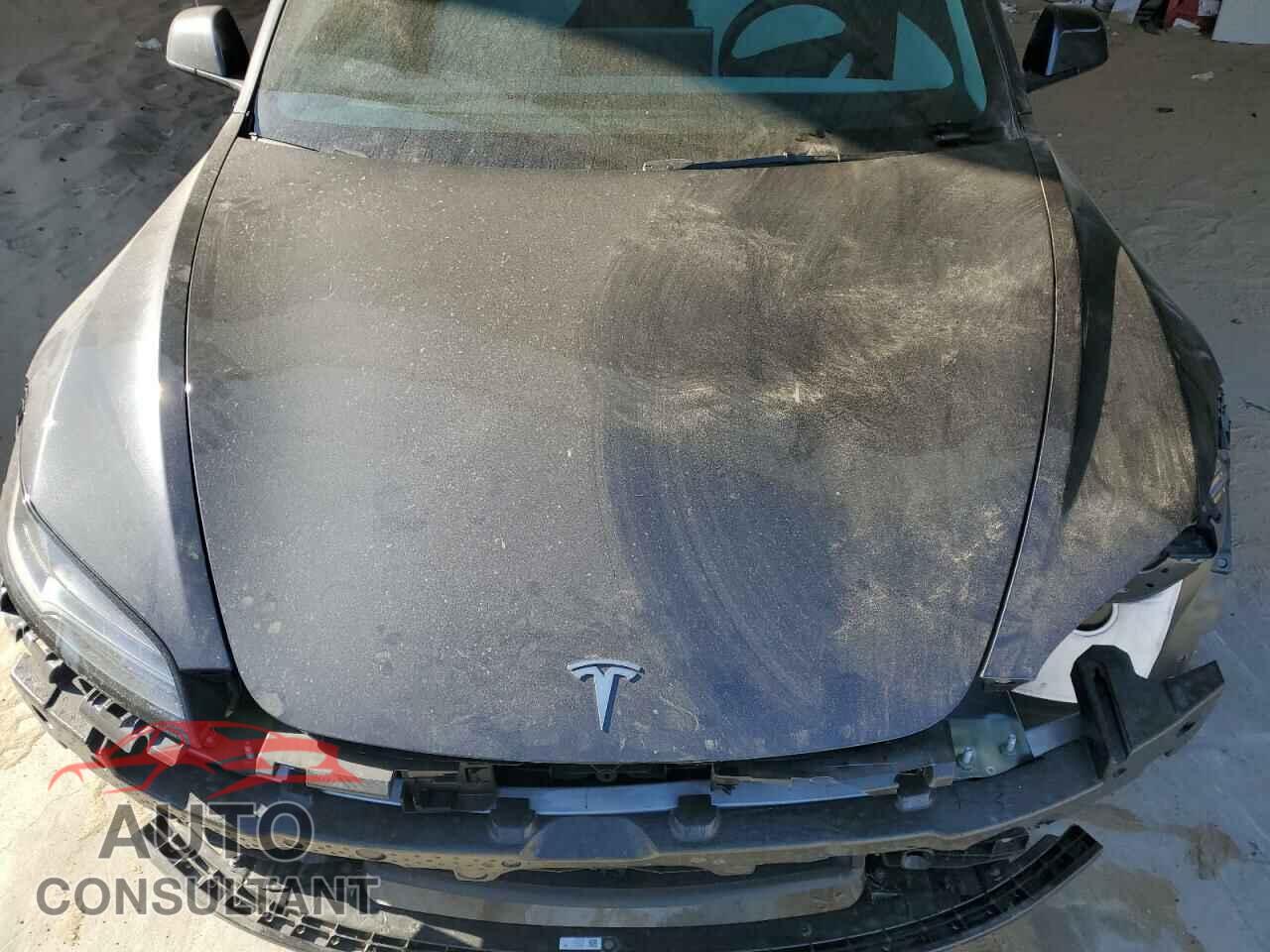 TESLA MODEL 3 2024 - 5YJ3E1EA1RF859926